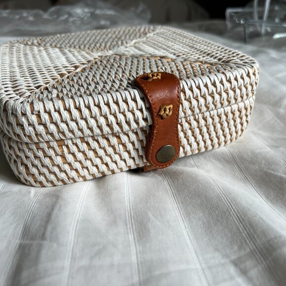 Rattan Backpack - Picture 4 of 13